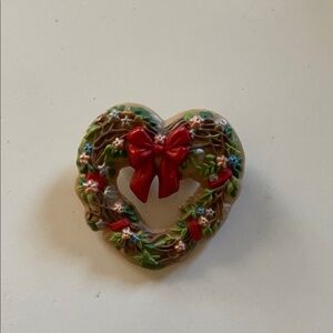 1985 Vintage Heart-Shaped Wreath w/ Red Bow Hallmark Christmas or Valentines Pin